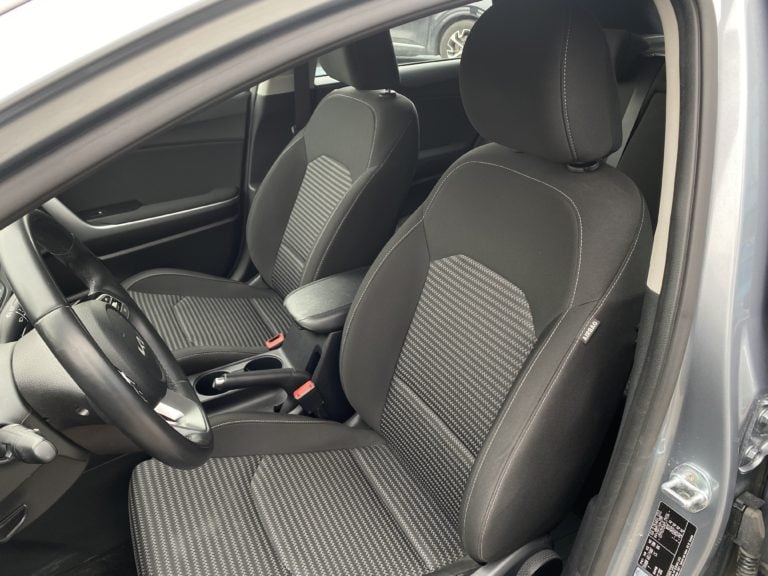 Używany samochód Kia Ceed dostępny w ofercie dealera Kia Wadowscy – zdjęcie pojazdu na sprzedaż