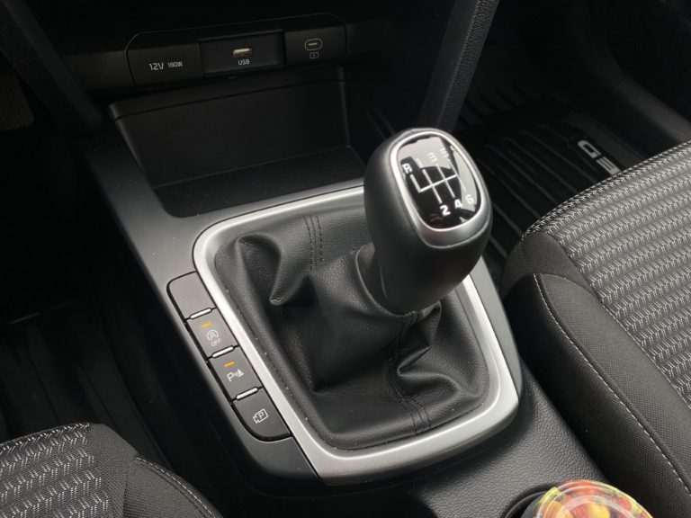 Używany samochód Kia Ceed dostępny w ofercie dealera Kia Wadowscy – zdjęcie pojazdu na sprzedaż