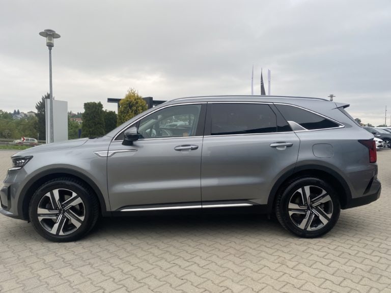 Używany samochód Kia Sorento dostępny w ofercie dealera Kia Wadowscy – zdjęcie pojazdu na sprzedaż