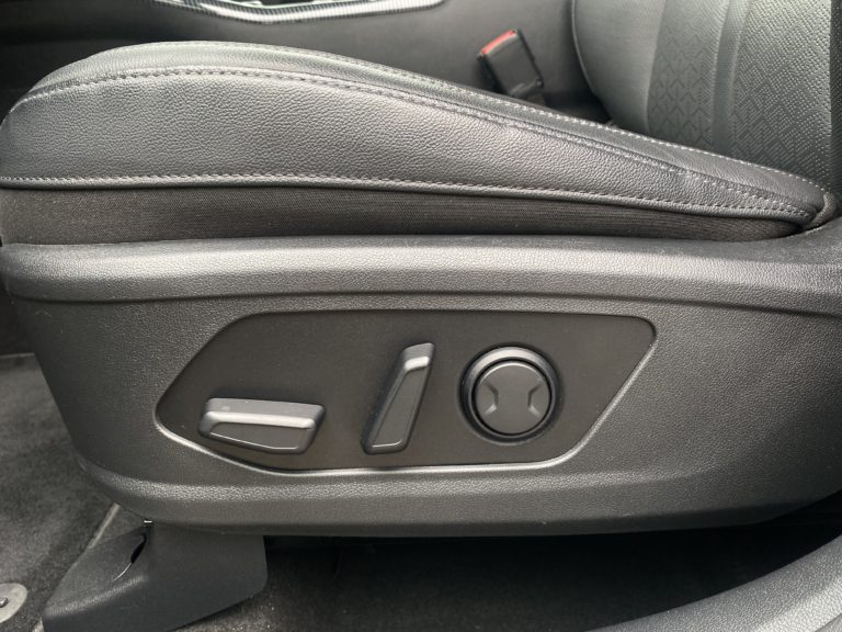 Używany samochód Kia Sorento dostępny w ofercie dealera Kia Wadowscy – zdjęcie pojazdu na sprzedaż