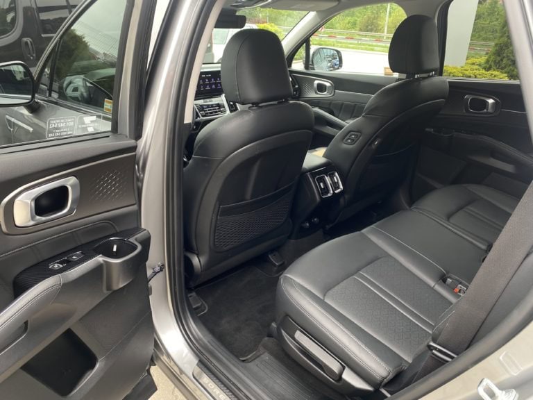 Używany samochód Kia Sorento dostępny w ofercie dealera Kia Wadowscy – zdjęcie pojazdu na sprzedaż