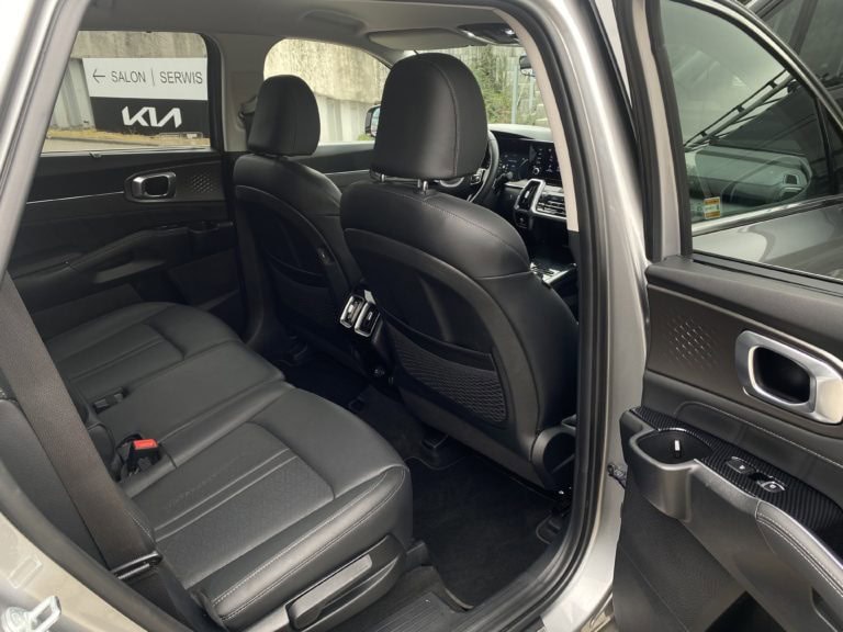 Używany samochód Kia Sorento dostępny w ofercie dealera Kia Wadowscy – zdjęcie pojazdu na sprzedaż
