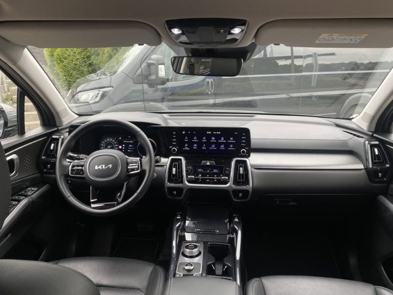 Używany samochód Kia Sorento dostępny w ofercie dealera Kia Wadowscy – zdjęcie pojazdu na sprzedaż