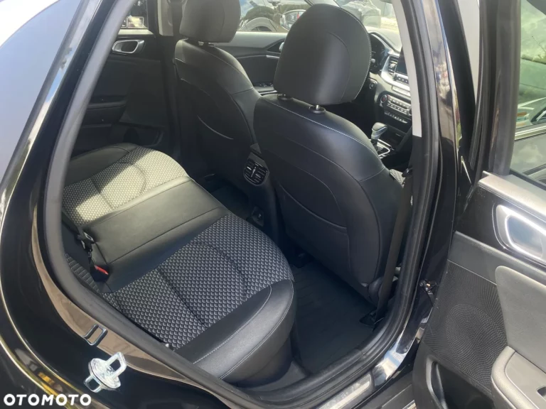 Używany samochód Kia XCeed dostępny w ofercie dealera Kia Wadowscy – zdjęcie pojazdu na sprzedaż