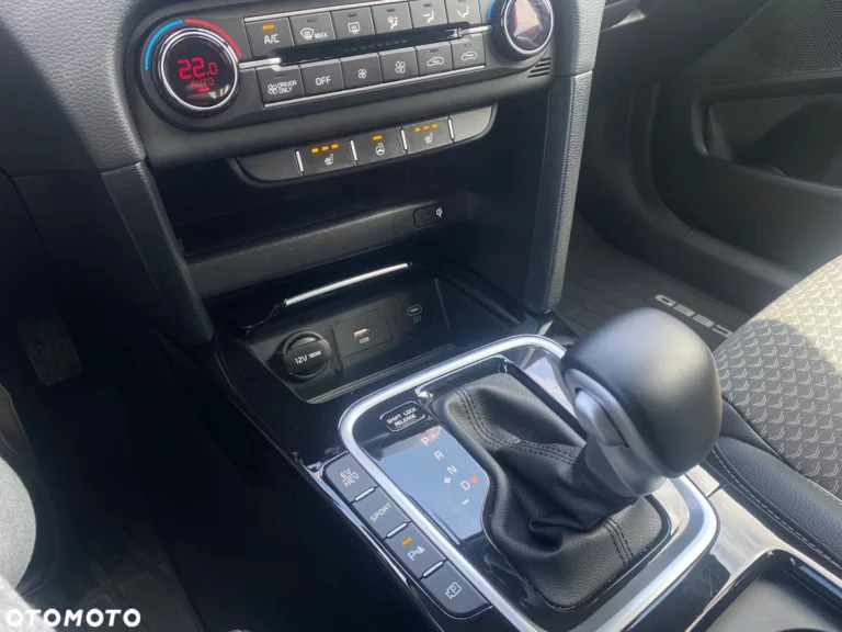 Używany samochód Kia XCeed dostępny w ofercie dealera Kia Wadowscy – zdjęcie pojazdu na sprzedaż