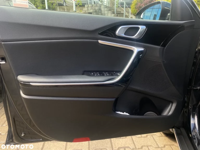 Używany samochód Kia XCeed dostępny w ofercie dealera Kia Wadowscy – zdjęcie pojazdu na sprzedaż