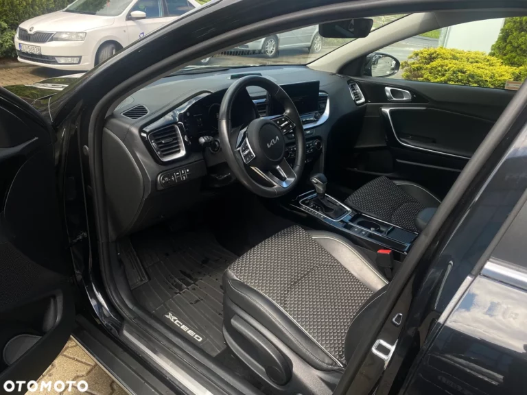 Używany samochód Kia XCeed dostępny w ofercie dealera Kia Wadowscy – zdjęcie pojazdu na sprzedaż